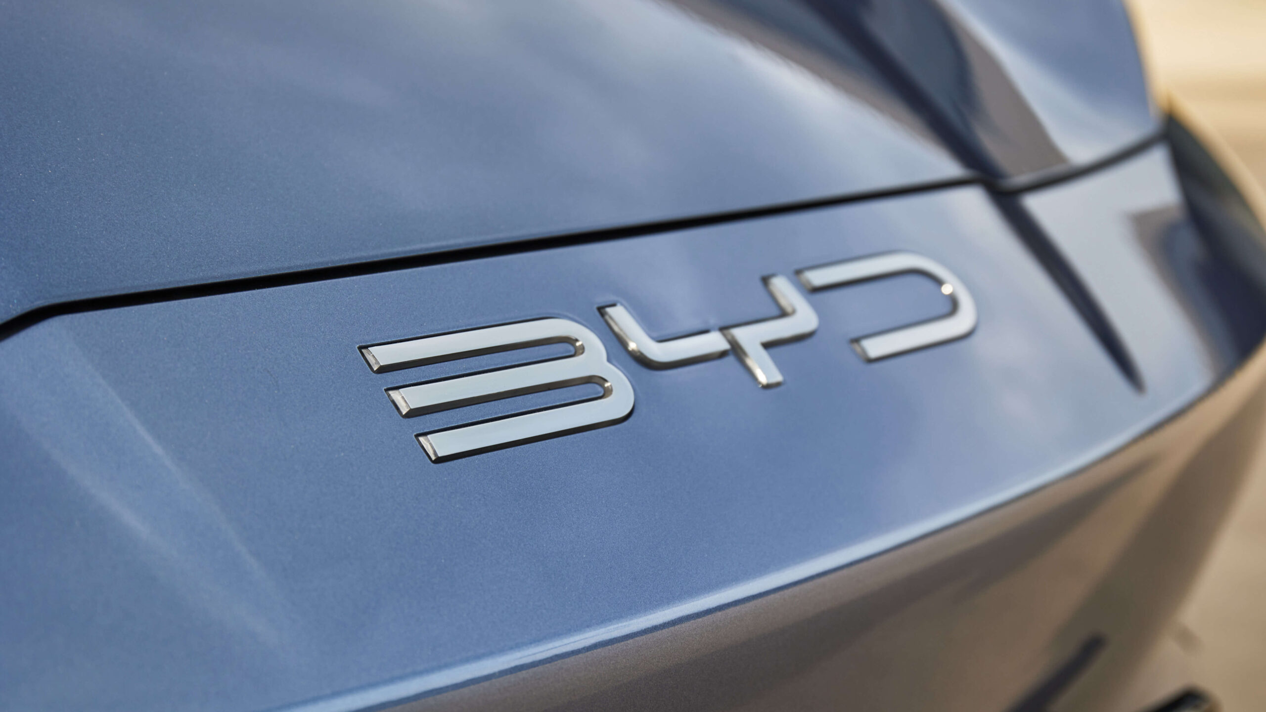 BYD’s Superfast Charging Battery: A Game-Changer and a Laugh with Samir Arora