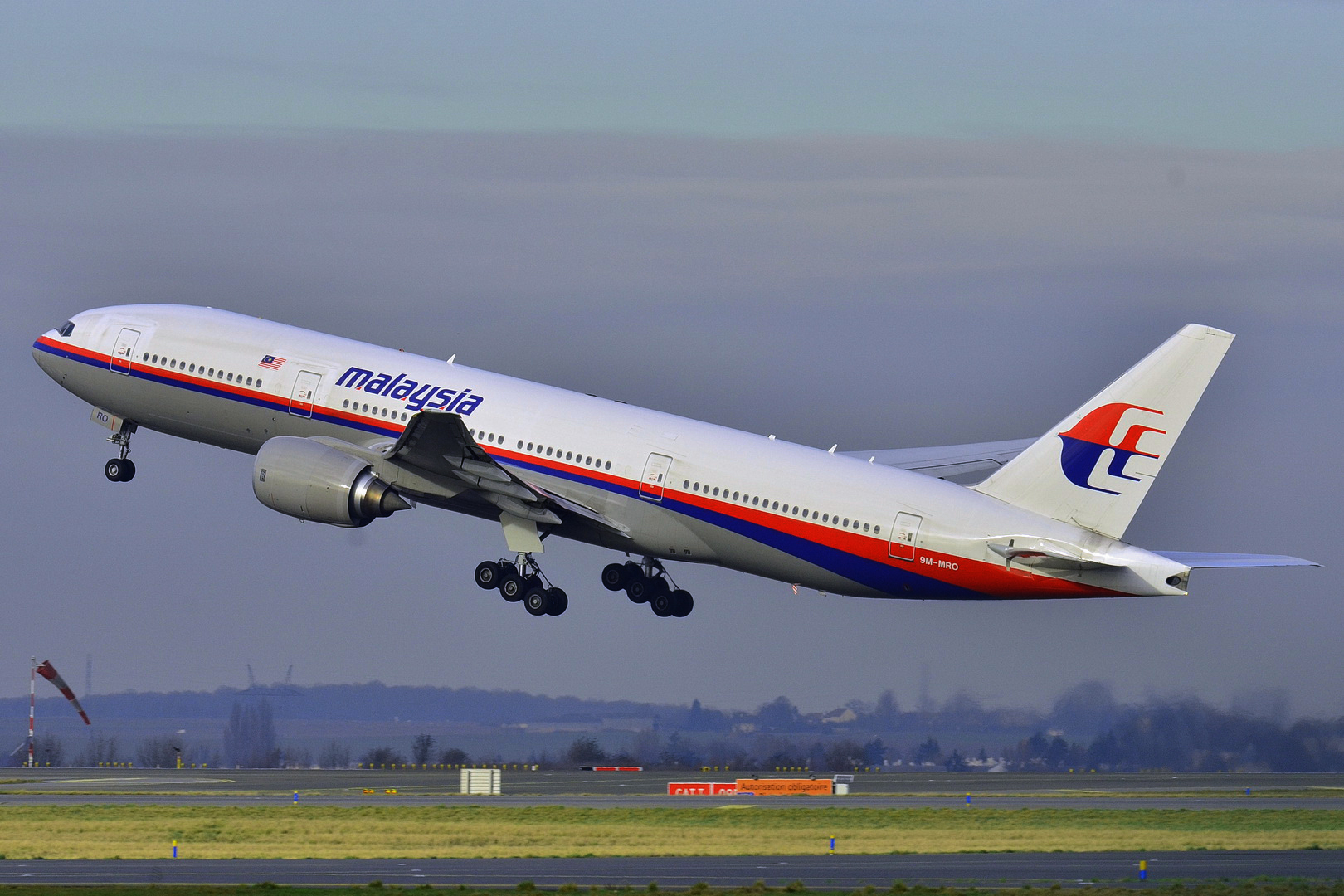 Malaysia Greenlights New Search for MH370 with Ocean Infinity