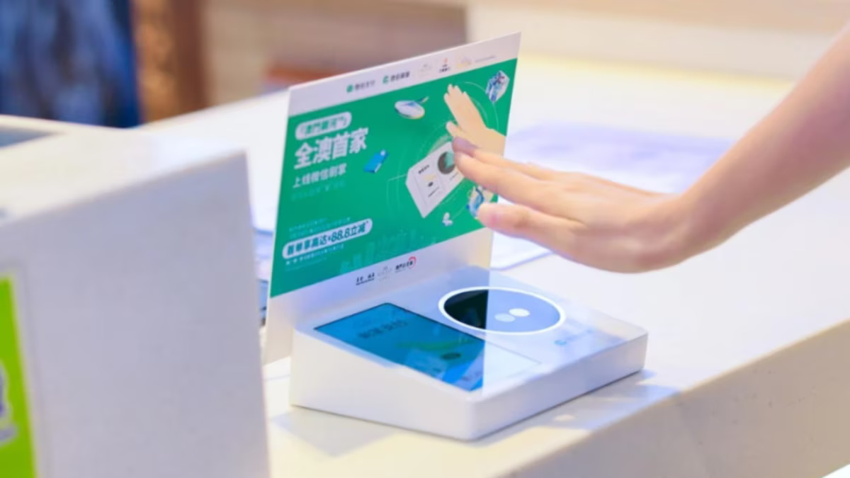 “Outshines UPI”: China’s palm-scan payment system amazes the internet.