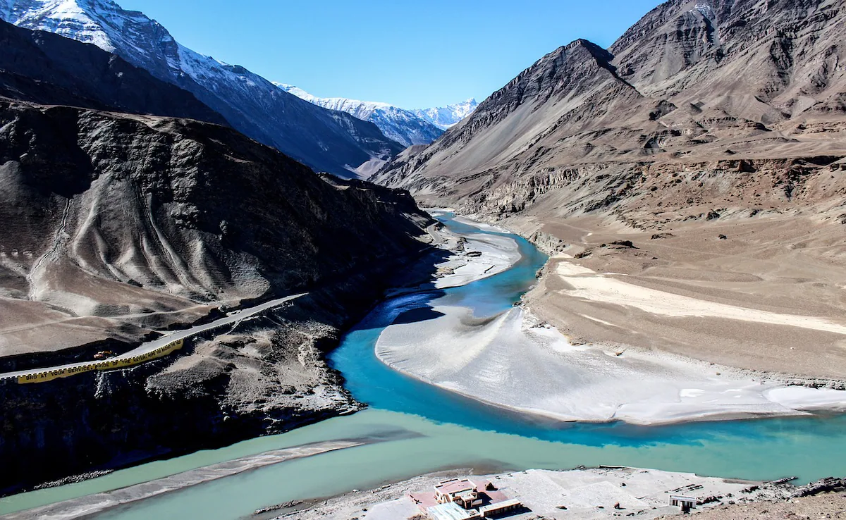Indus Waters Treaty on Pause: India’s Bold Move to Flush Salal and Baglihar Dams Monthly